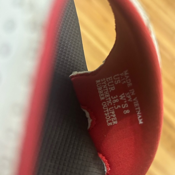 Women’s Reef flip flops - Picture 3 of 3